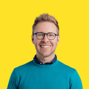 2022 headshot image of Nick Gray