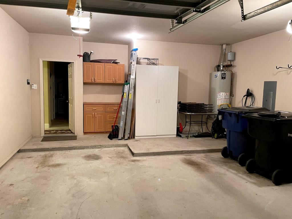 wide angle shot of garage in Frisco Texas